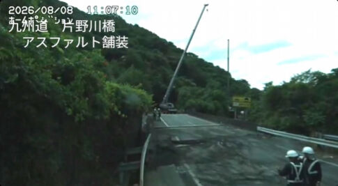 熊本地震 復旧 工事 九州自動車道 アスファルト NEXCOに関連した画像-02