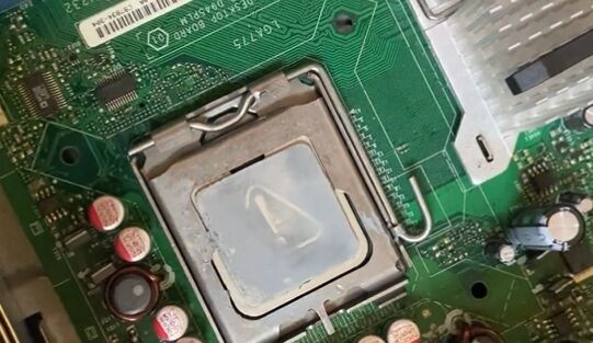 自作 PC CPU 温度 原因 衝撃に関連した画像-01