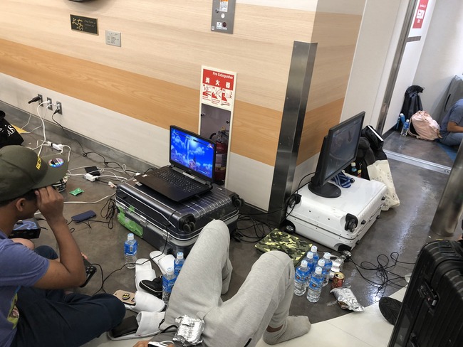 モニター プロ ゲーマー