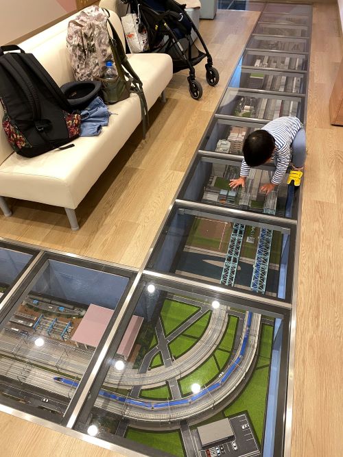 小児科 待合室 鉄道模型 Nゲージ 子供 経費 税務署に関連した画像-02
