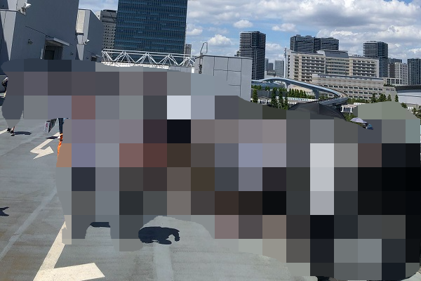 ホロライブ　コミックマーケット コミケ C102 企業ブース VTuber 真夏日に関連した画像-01