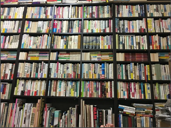 蔵書 古本屋 堀田孝之 高円寺 女性 買い戻しに関連した画像-01