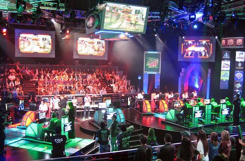 eスポーツに関連した画像-01
