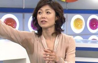 脇汗 の凄いnhk有働アナ 対策に半袖を着たら苦情fax 省エネしてるのにスタジオは半袖でも過ごせる暑さか オレ的ゲーム速報 刃