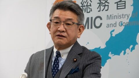 KDDI povo 武田良太 総務省 携帯 スマホ 料金 値下げに関連した画像-01