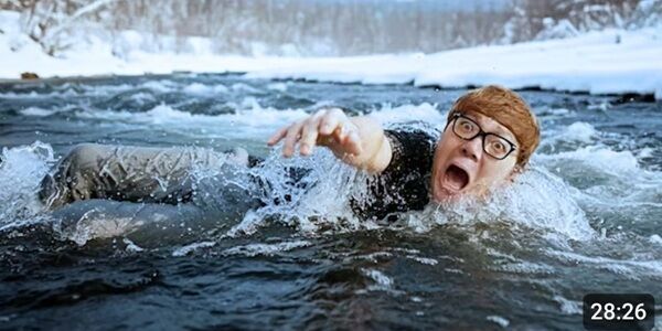 ヒカキン ミニキン 娘 正月 放送事故 編集ミス 顔 モザイク 動画 非公開 配信に関連した画像-01