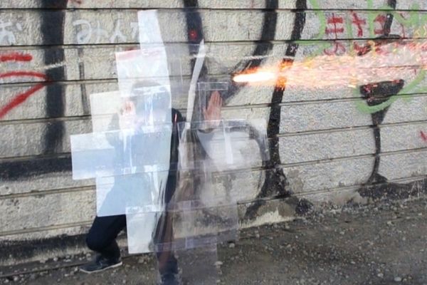 あの バリア を下敷きを使って自分で作った人現るｗｗｗｗｗｗ何気にいい出来でかっけえｗｗｗｗｗｗｗ オレ的ゲーム速報 刃