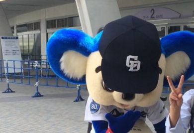 野球 ドアラ 握手 スルーに関連した画像-06