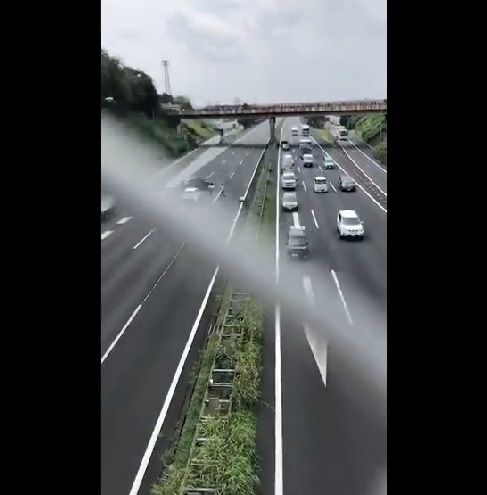 宮崎文夫 実況見分 玉突き事故 に関連した画像-02