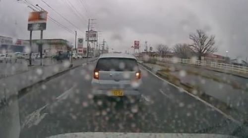 煽り運転 ドラレコ 映像 動画 イライラ 逆走 正面衝突 対応 通報に関連した画像-03
