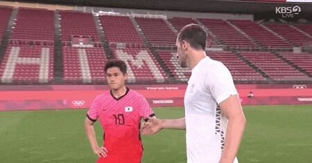 韓国 ニュージーランド 握手 サッカー 東京五輪 スポーツマンシップに関連した画像-01
