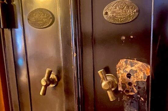 先祖　金庫　株券　満州　日活株式会社　満州重工業　総裁鮎川義介　歴史的価値に関連した画像-01