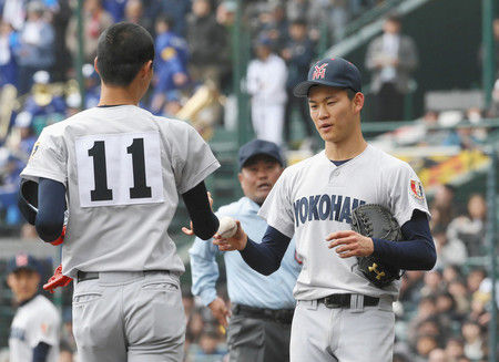 高校野球 甲子園 横浜高校 握手なし 批判殺到に関連した画像-01