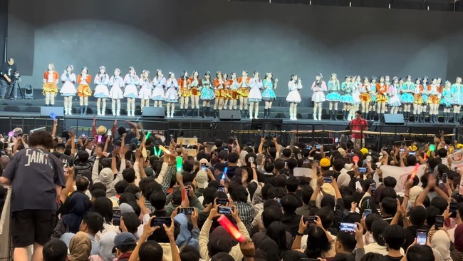インドネシア AKB48 JKT48 イベント 日本人 オタク 問題行為 ルール違反に関連した画像-01