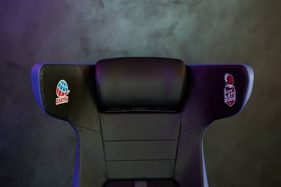 アース製薬 新入社員 会社 eスポーツ プロゲーマー 配信者 オフィス に関連した画像-01