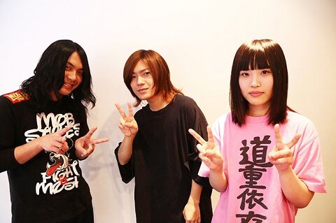 ヤバT ヤバイTシャツ屋さん アルバム サイン 転売 直筆に関連した画像-01