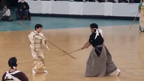 動画 薙刀の戦い方が想像と全然違うと話題に その発想はなかったわwwwwww オレ的ゲーム速報 刃 動画 薙刀の戦い方が想像と全然違うと話題に その発想はなかったわwwwwww オレ的ゲーム速報 刃