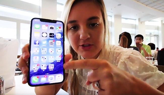 娘にiphonexの動画を投稿されてしまった父親 アップルを解雇される オレ的ゲーム速報 刃