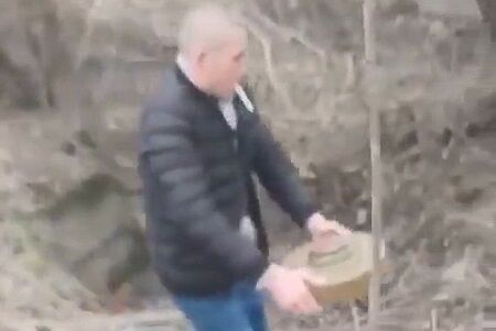 地雷　戦車　ウクライナ　ロシア　戦争　侵略　プーチン　危険に関連した画像-01