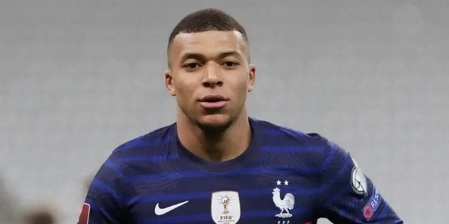 日本　韓国　フランス　捏造　フェイク動画　エムバペに関連した画像-01