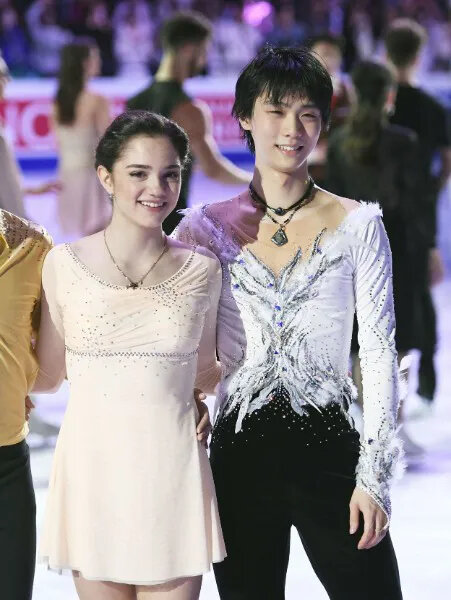 フィギュアスケート エフゲニア・メドベージェワ 羽生結弦 元カレ 匂わせに関連した画像-03