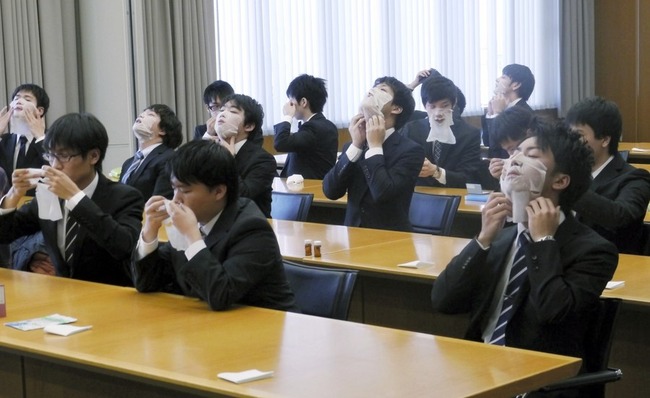 Snsの普及により若い男性の美意識が更に高まっている模様 母親の化粧品を共有する人までｗｗ オレ的ゲーム速報 刃
