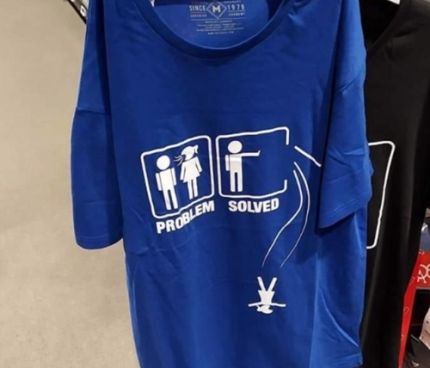 カルフール Tシャツ 女性 殺害 販売に関連した画像-03
