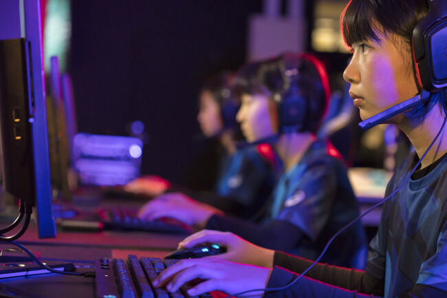 軍隊　eスポーツ　ゲーム　国際大会　ドローン　操縦に関連した画像-01