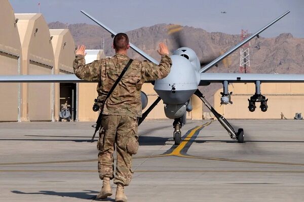 AI アメリカ 空軍 ドローン AI搭載 反逆 SAM 地対空ミサイルに関連した画像-01