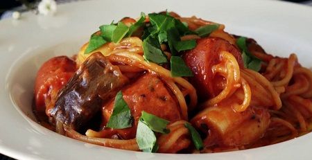 パスタ ウインナー 刺す 気持ち悪い 料理 スパゲッティに関連した画像-01