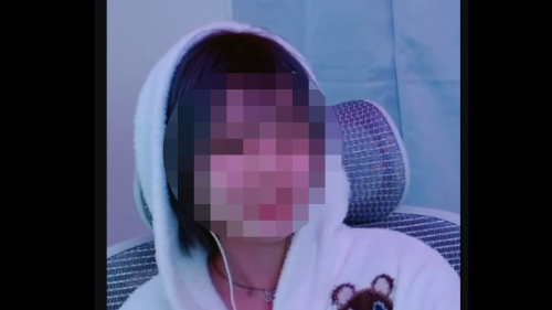 【放送事故】 女性VTuberさん、デビュー配信で誤って顔出ししてしまうｗｗｗｗｗ美人すぎるだろｗｗｗｗｗ