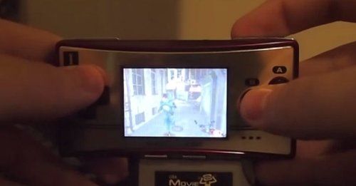 すげえ ゲームボーイミクロでバイオハザード２をプレイする脅威の動画が公開 オレ的ゲーム速報 刃