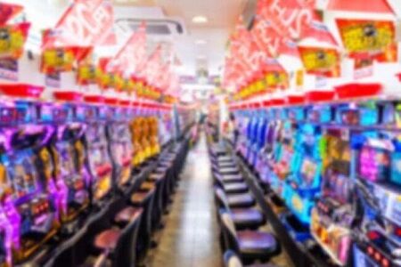 パチンコ パチスロ スロット ミリオンゴッド 彼氏 彼女 換金 ファミレス 豪遊に関連した画像-01