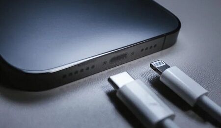 USB-C Apple ポート　Lightning リーク　ポートレス　に関連した画像-01