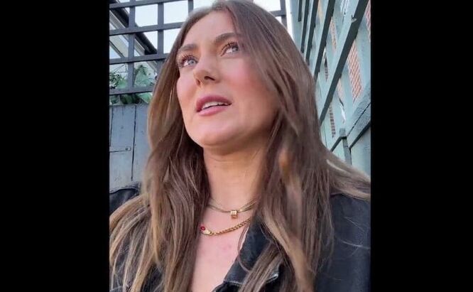 女性 TikTok TikToker　買い物　客　支払い　肩代わり　サプライズに関連した画像-01