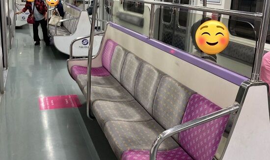 韓国 電車 座席 満員 山手線 東京 痴漢 盗撮 東京モノレール バリアフリー 背中 ソウル に関連した画像-01