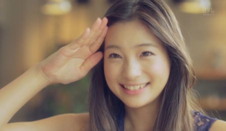 悲報 女優 足立梨花さん 批判ツイートが殺到しまくってメンヘラ化してしまう