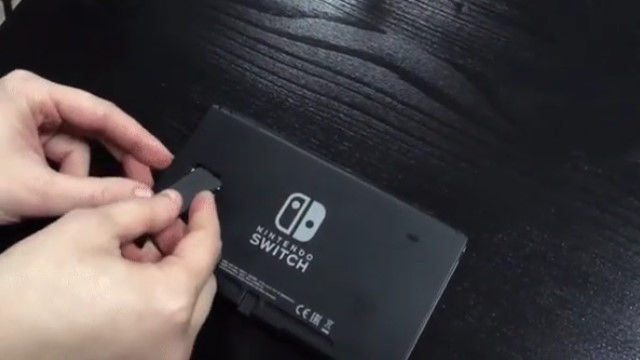 すぐぶっ壊れると思われた ニンテンドースイッチ のスタンド 実は簡単に取り外しできる神設計だった オレ的ゲーム速報 刃