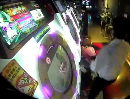 音ゲーマー 窃盗 財布 盗み maimai 犯罪 カメラに関連した画像-07