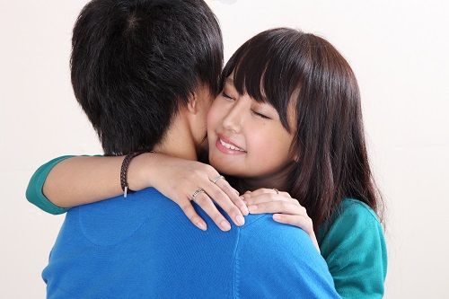 ハグ 効果 愛情に関連した画像-01