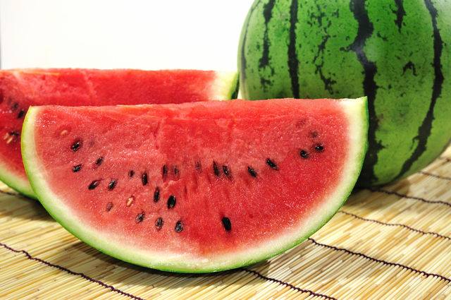 ツイッター　スイカ　妹に関連した画像-01