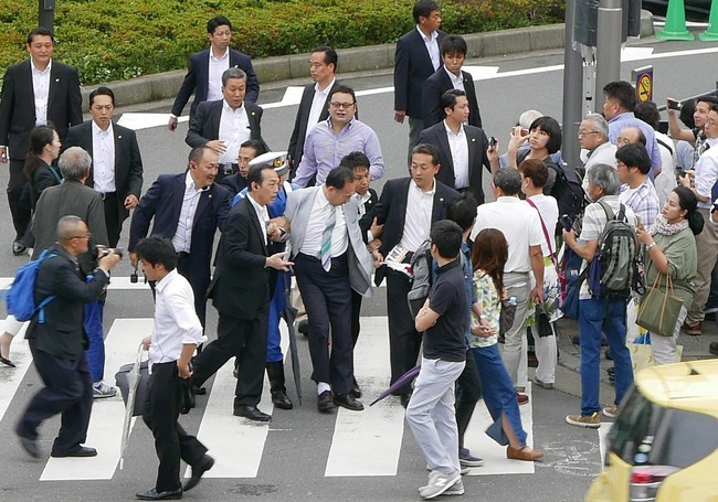 安倍首相演説 籠池泰典 連行に関連した画像-04