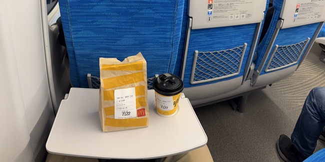 新幹線　マクドナルド　電車　匂い　マナーに関連した画像-01