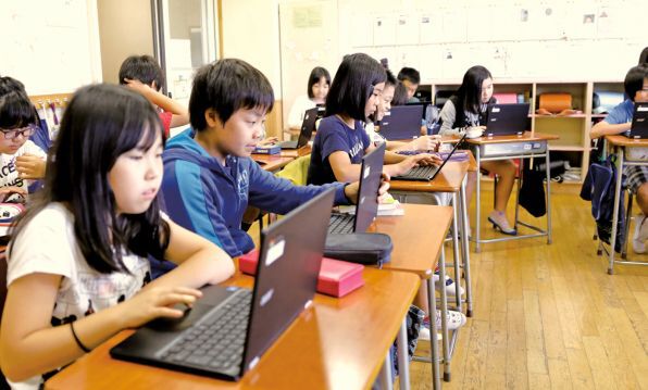 NEC 小学校 PC 故障 分解 砂 キッズ 小学生 奇行に関連した画像-01