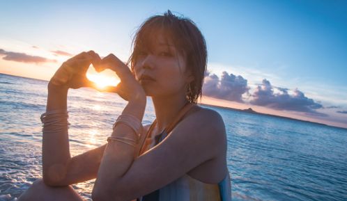 SNS¡¡¥Ð¥±¡¼¥·¥ç¥ó¡¡¼Ì¿¿¡¡¥¤¥é¥¤¥é¡¡Â¾¿Í¡¡¥Û¥Ã¥È¥É¥Ã¥°¼Ì¿¿¤Ë´ØÏ¢¤·¤¿²èÁü-01