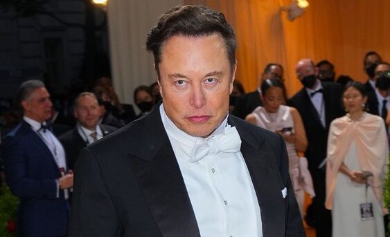 イーロン・マスク Twitter ビデオ会議 宇宙人 宇宙文明 言及 テスラ 株価 暴落に関連した画像-01