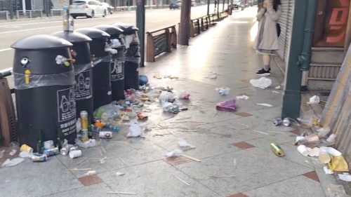 京都　祇園　ゴミ箱　ゴミ　外国人　インバウンド　観光客に関連した画像-01