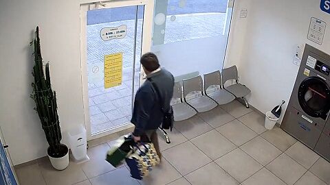 スペイン　コインランドリー　洗濯機　ライター　危険　火気に関連した画像-01