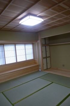 P1030034 (233x350)