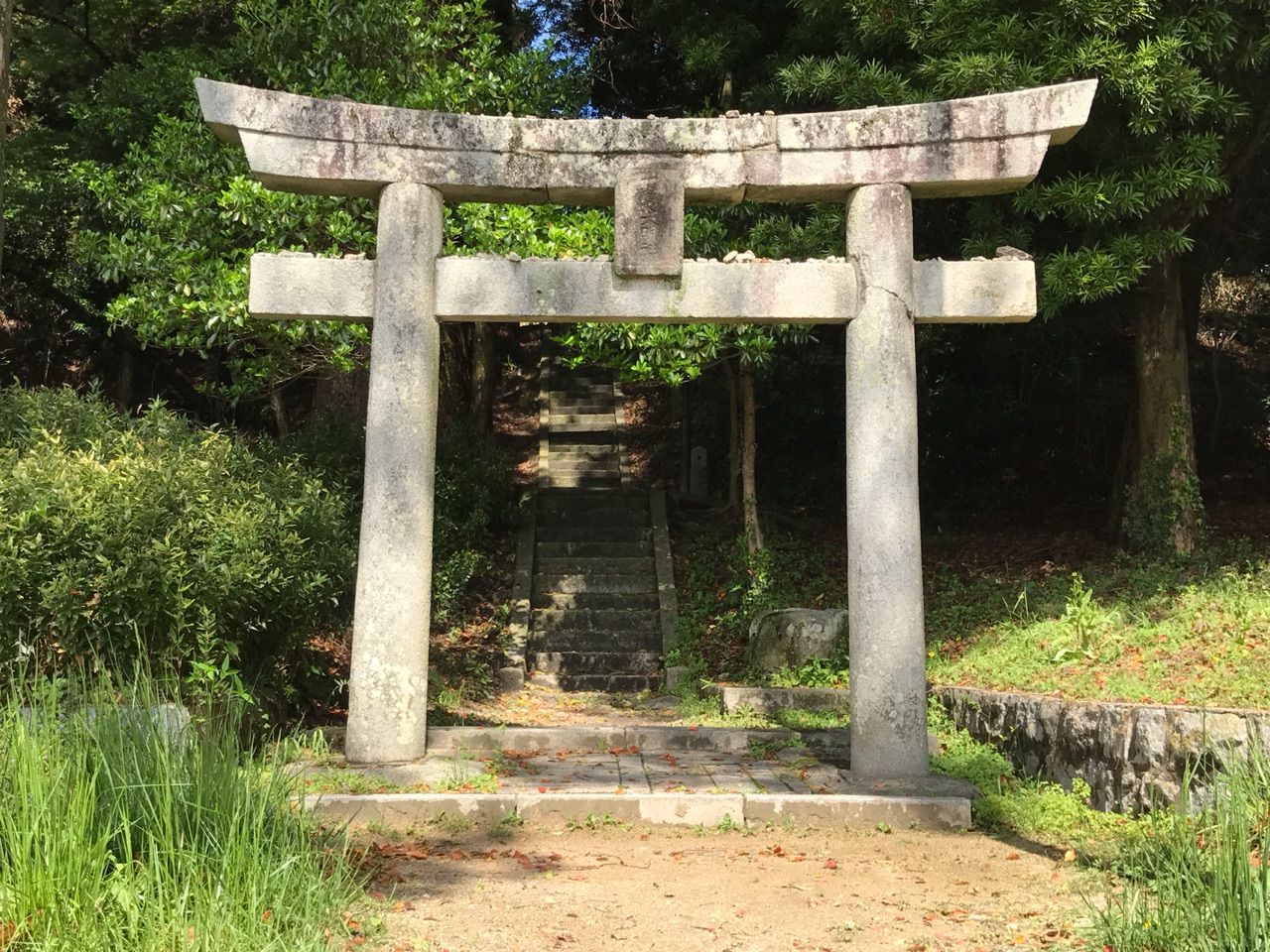 羽黒神社 福岡市南区柏原 いい天気 ふくおか神社てくてく 羽黒神社 福岡市南区柏原 いい天気 ふくおか神社てくてく